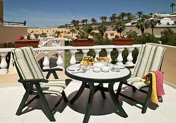Apartment Paradise Court *
