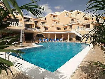 Paradise Court Apartment